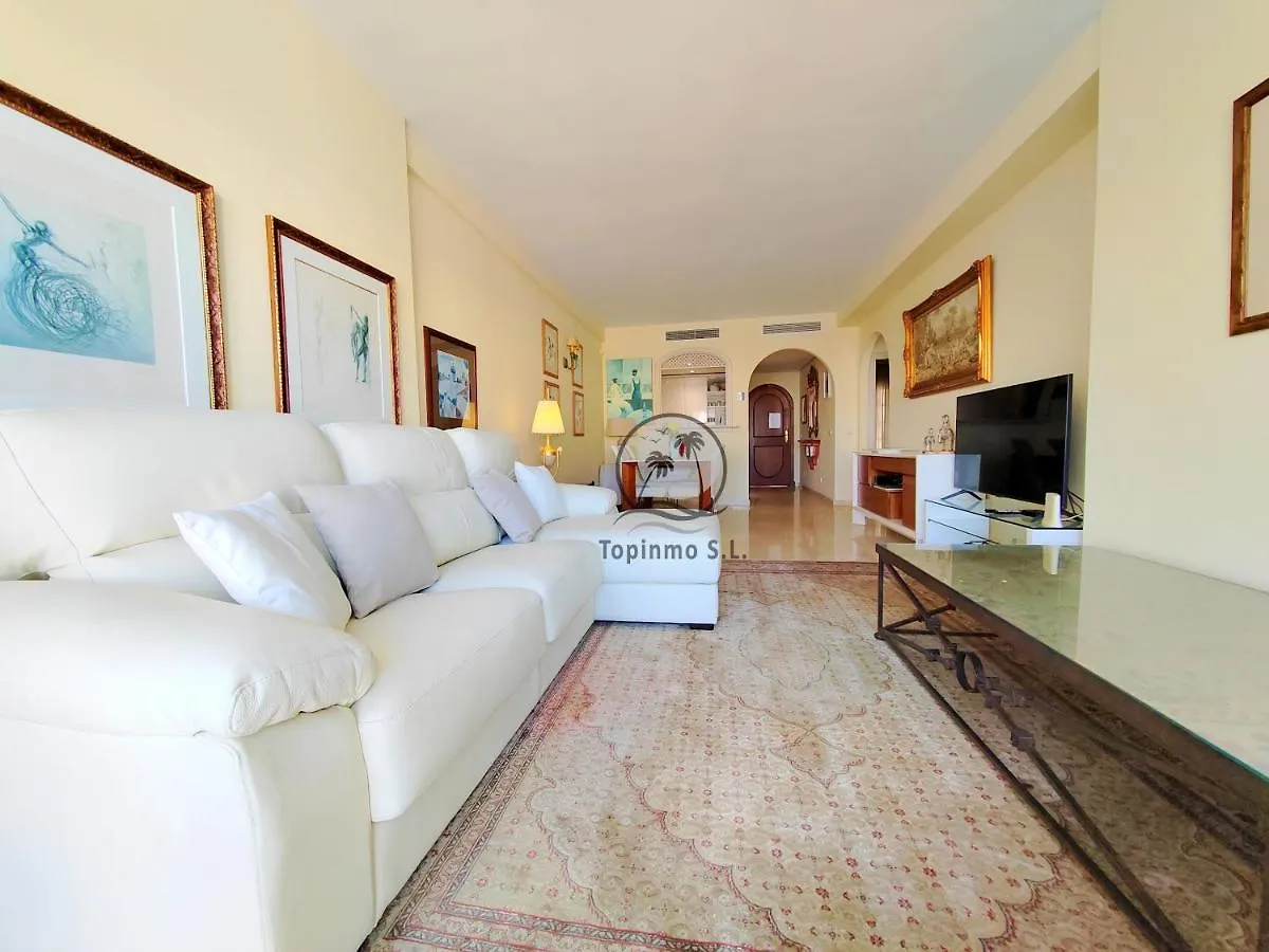 Great Marina View 2 Bedroom Apartment Island Complex In Puerto Marina Benalmádena