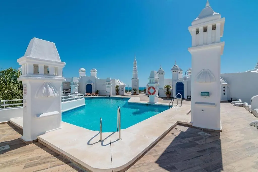 Great Marina View 2 Bedroom Apartment Island Complex In Puerto Marina Benalmadena