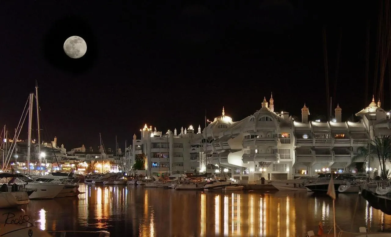 Great Marina View 2 Bedroom Apartment Island Complex In Puerto Marina Benalmadena